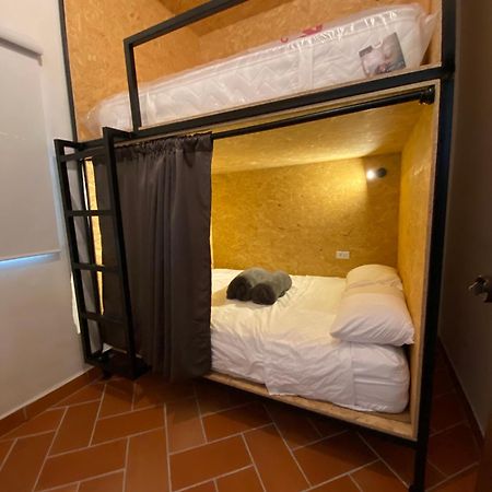 Banana Hostel Bogotá Extérieur photo