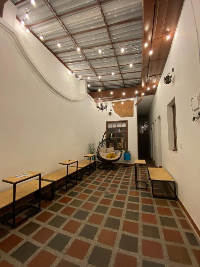 Banana Hostel Bogotá Extérieur photo