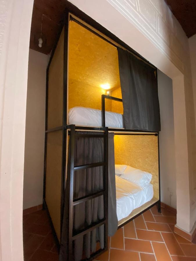 Banana Hostel Bogotá Extérieur photo